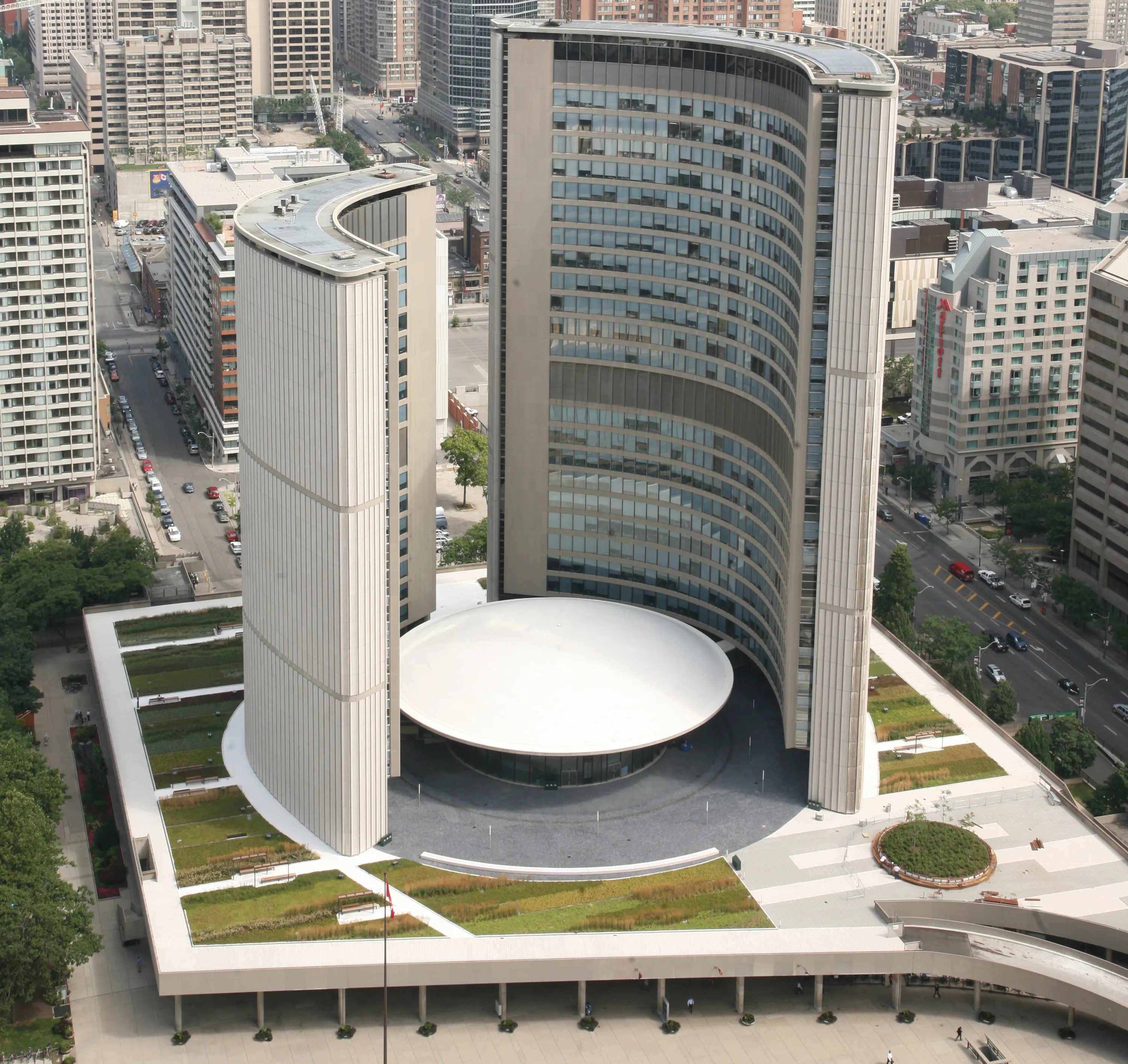 Nathan Phillips Square Toronto 4