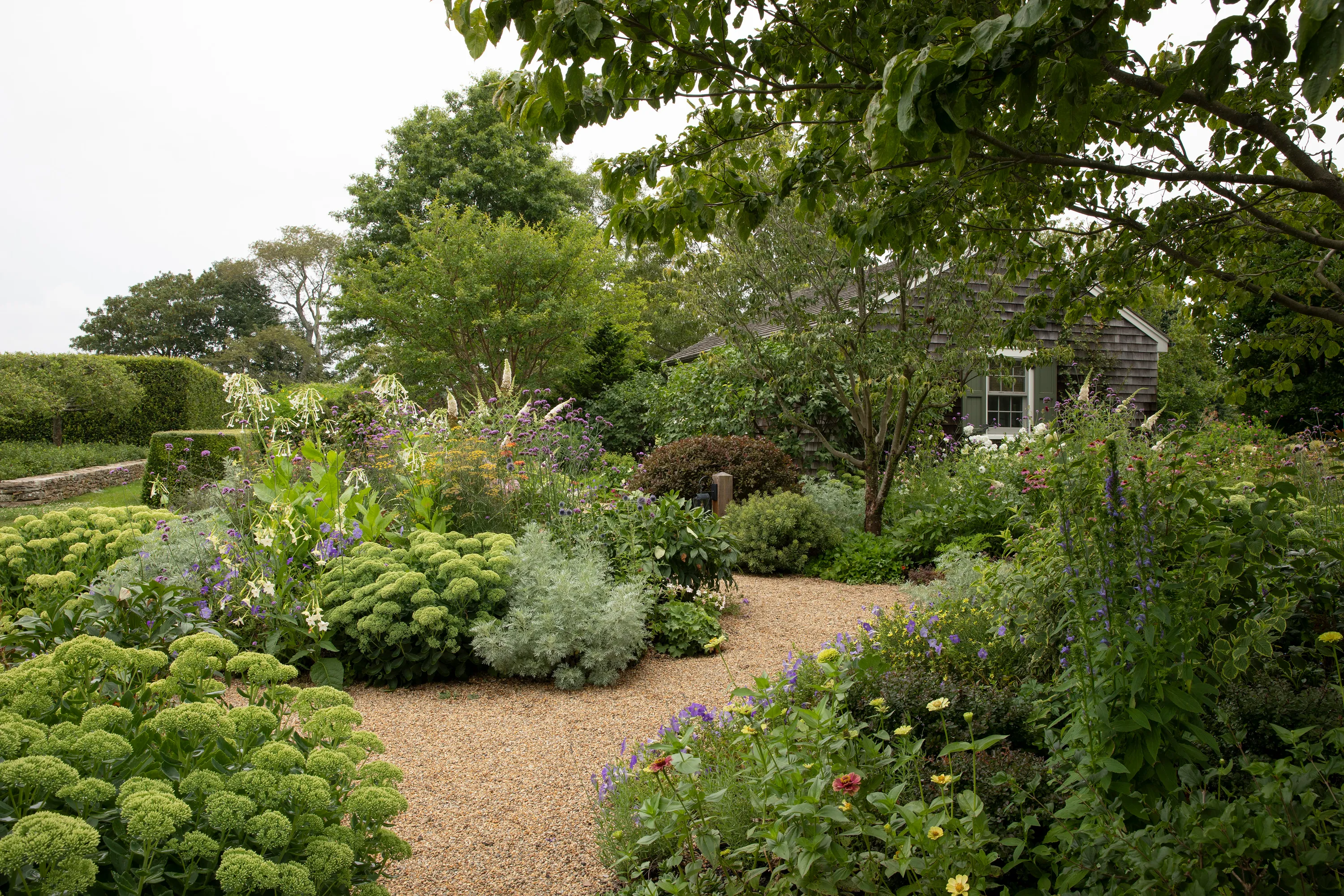 New England Farm 08 gravel garden