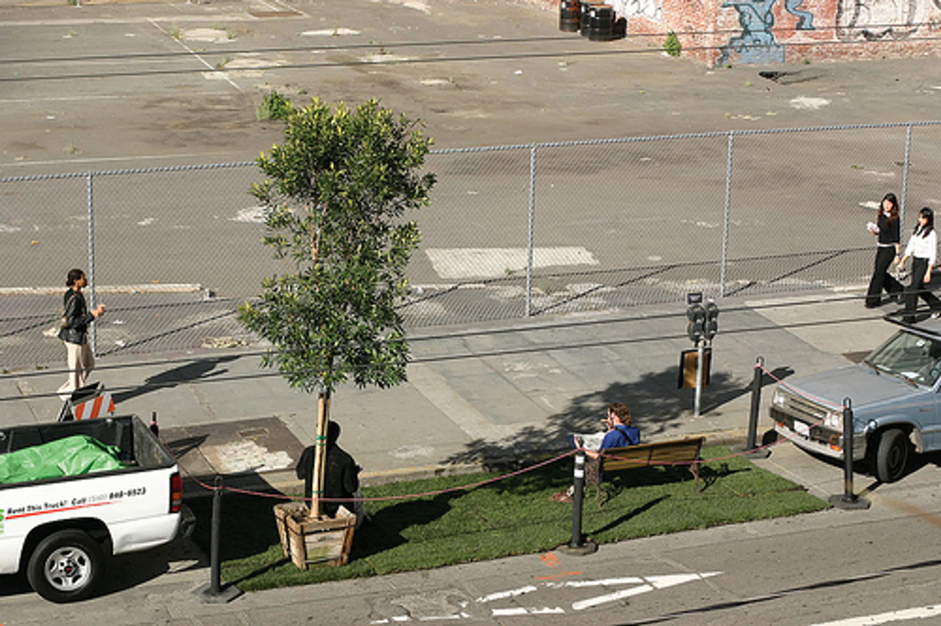 1 sidewalk bench dont park here blog hoerrschaudt