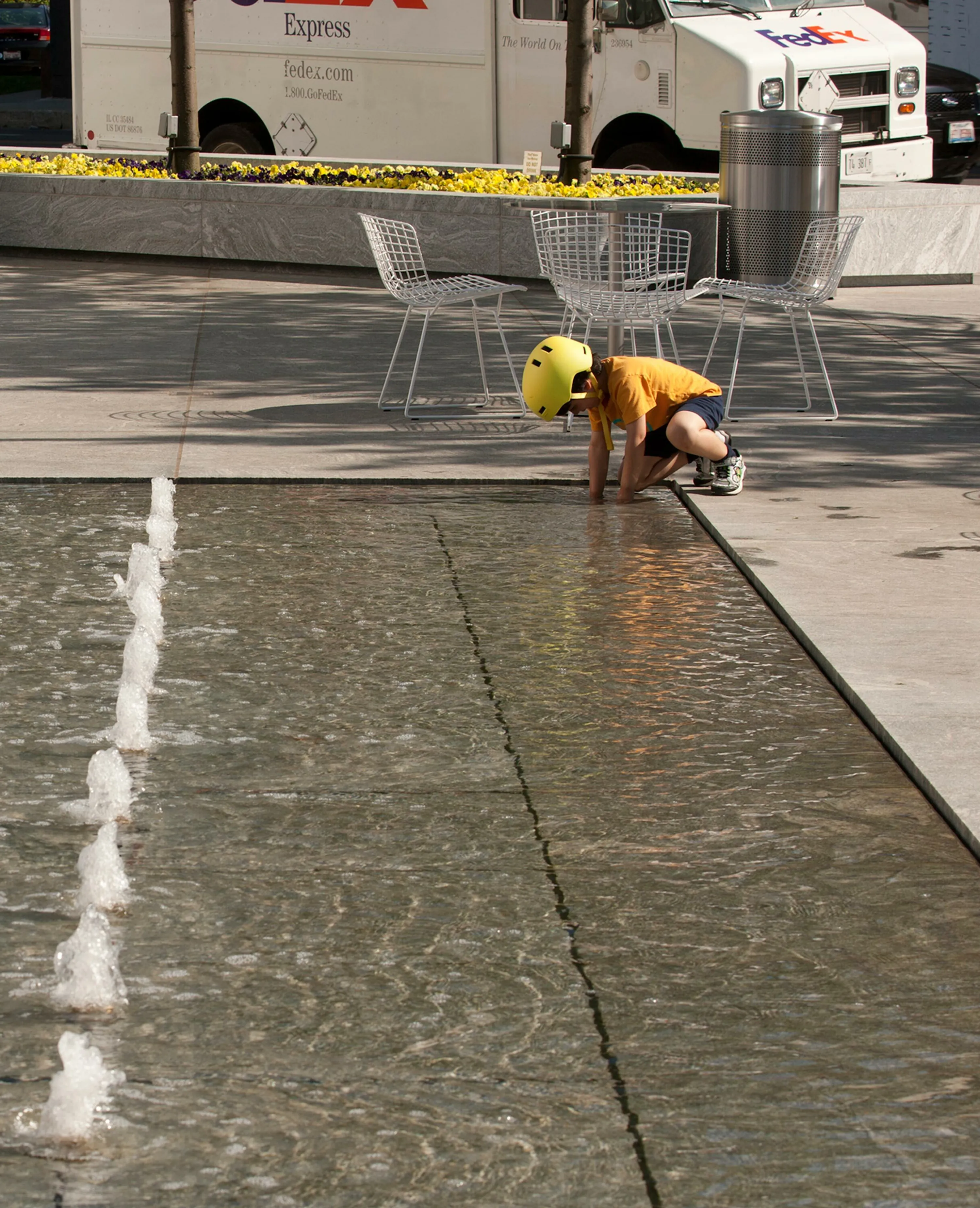 5 A young boy fountain hoerrschaudt