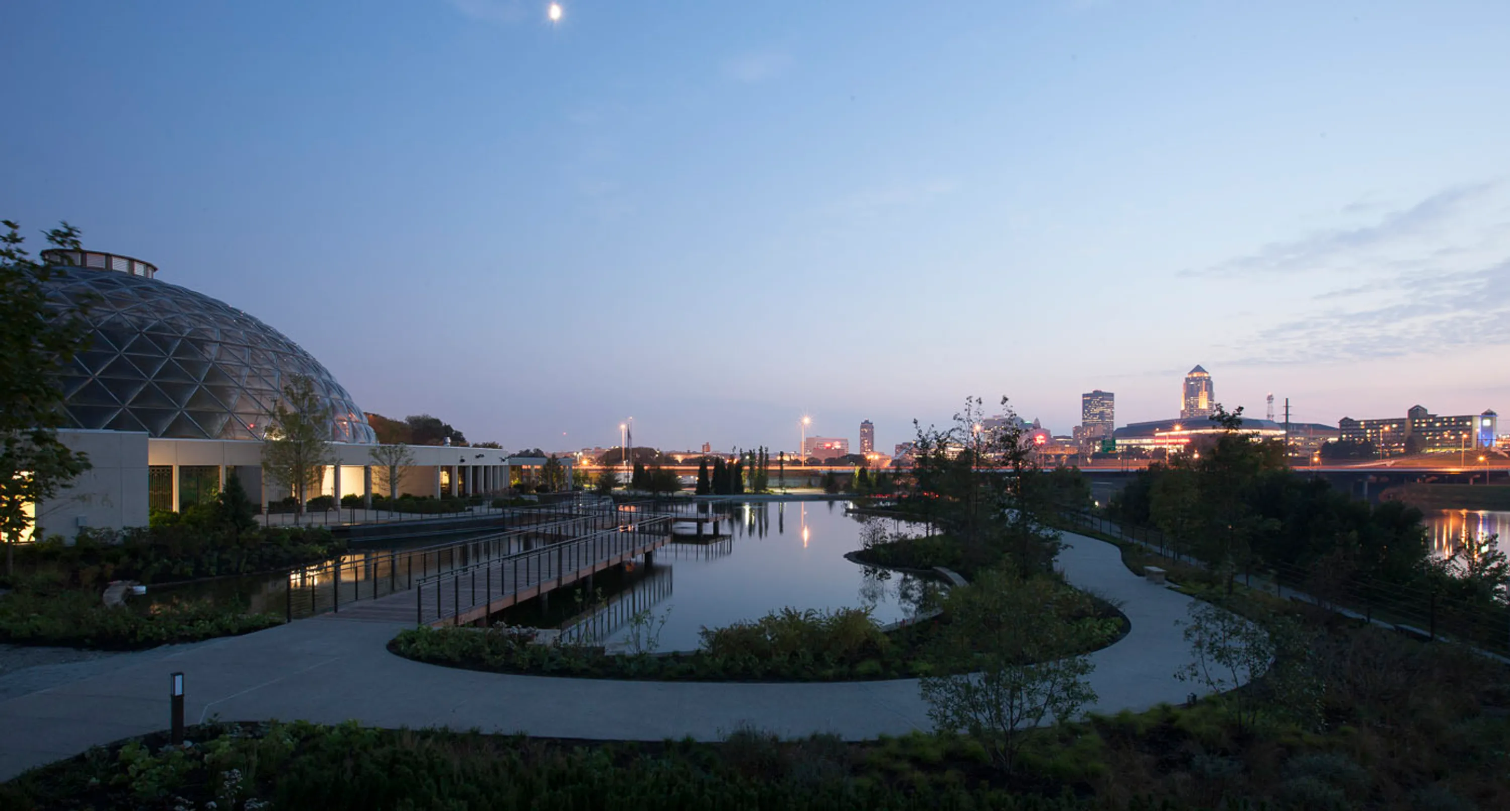 7 greater des moines botanical garden opens hoerrschaudt