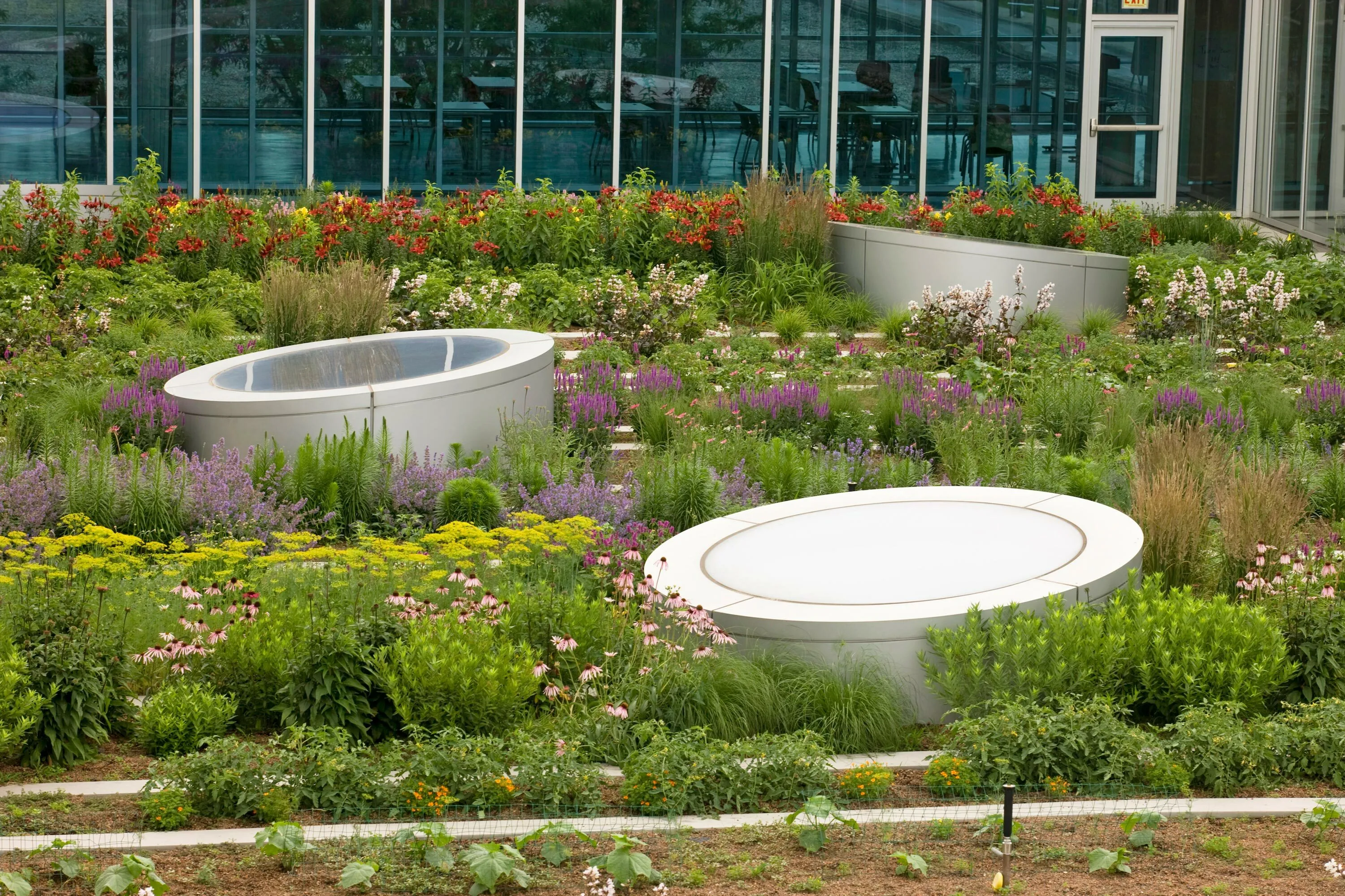 8 roofstructure garden gary comer youth center hoerrschaudt