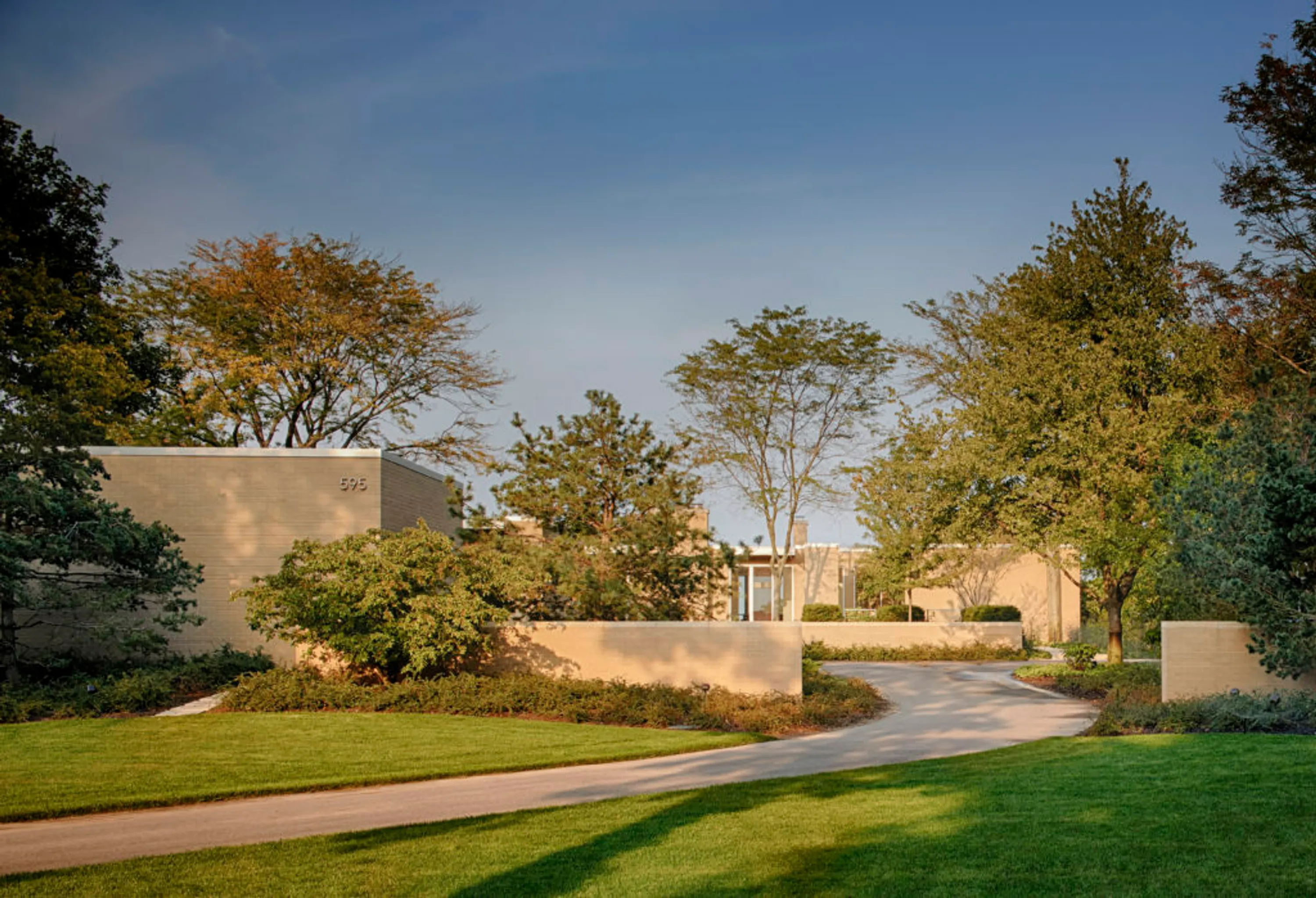 5 house walkway garden design story blog hoerrschaudt