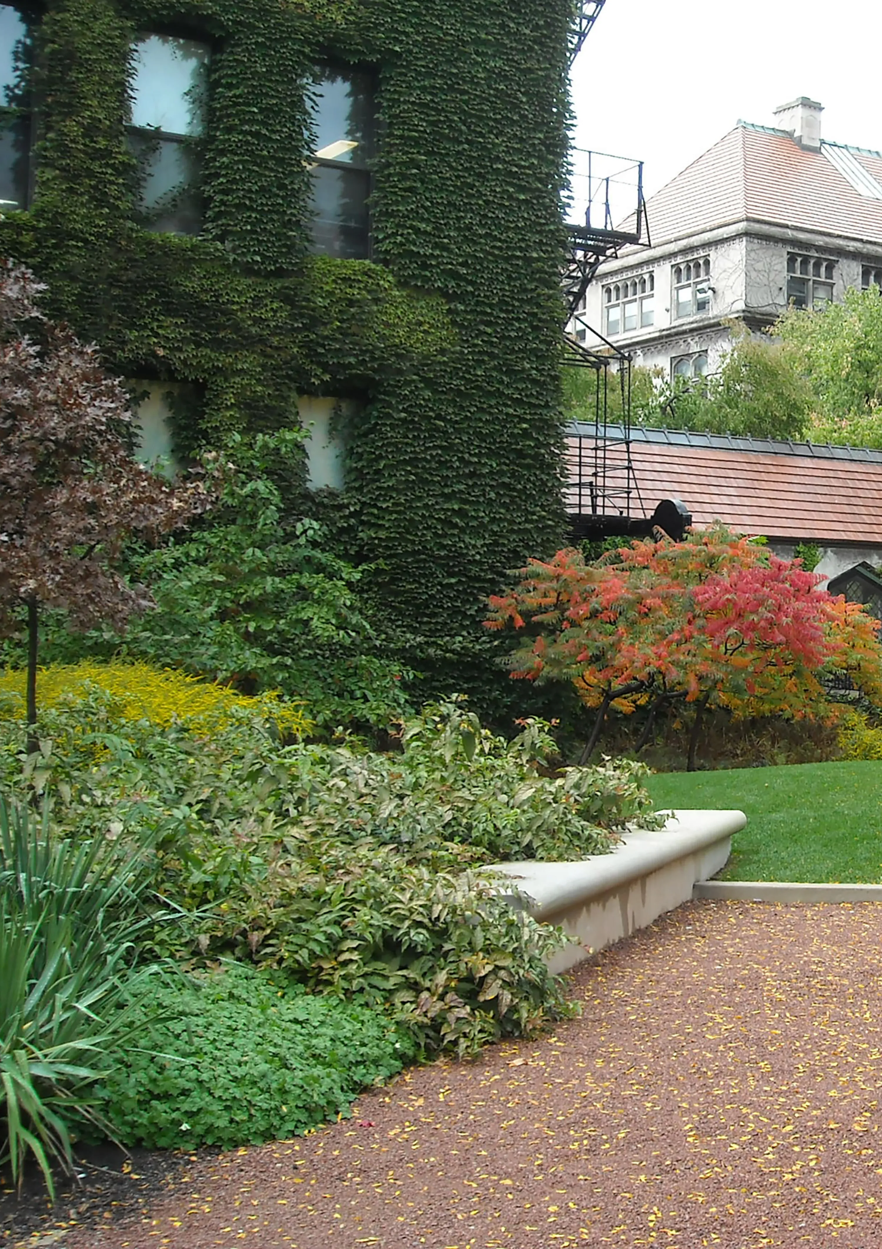 7 A stone bench path hull court university of chicago hoerrschaudt